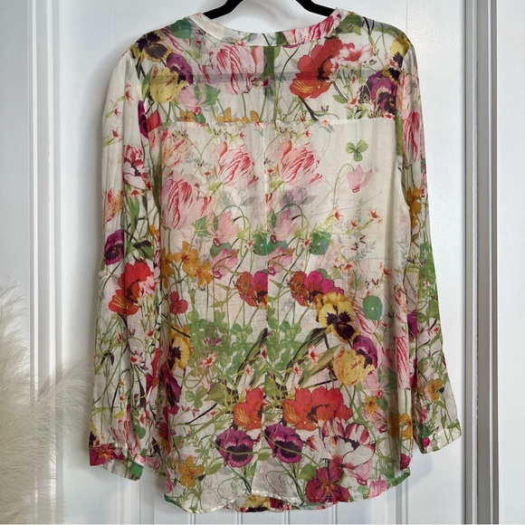 Target Pure Energy Semi-Sheer Cream Color Floral Roll Sleeve Blouse. Size 2. - Picture 3 of 14